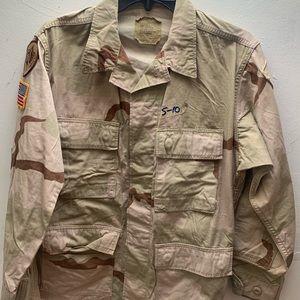 Military size small jacket